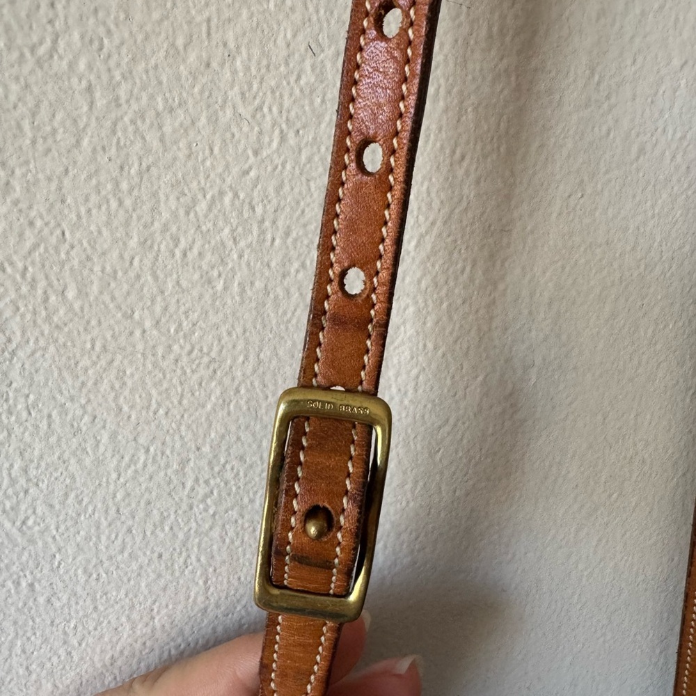 CONSIGNED—Vintage ‘90’s Dooney & Bourke Crossbody - Picture 5 of 10
